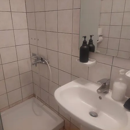 Rouchotas By Viktor 1rst Floor ארגוסטולי