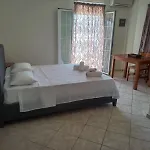 Rouchotas By Viktor 1rst Floor Apartment *