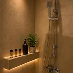Rouchotas By Viktor 1rst Floor Αργοστόλι