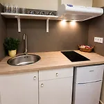 Rouchotas By Viktor 1rst Floor *