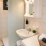 Rouchotas By Viktor 1rst Floor Αργοστόλι