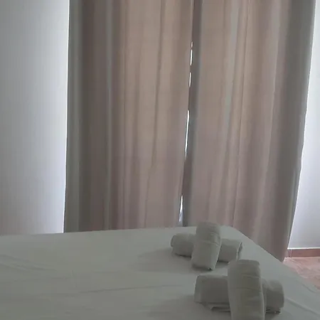 Rouchotas By Viktor 1rst Floor דירה ארגוסטולי