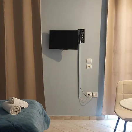 Rouchotas By Viktor 1rst Floor Lägenhet