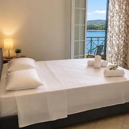 Rouchotas By Viktor 1rst Floor Apartment *