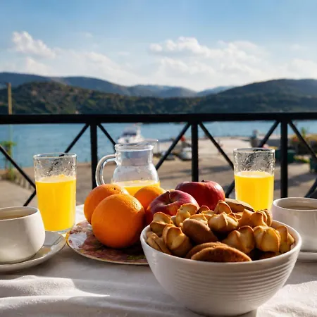Rouchotas By Viktor 1rst Floor Argostoli (Kefalonia)
