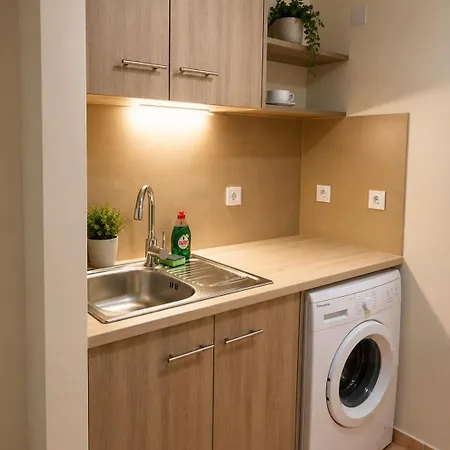 Rouchotas By Viktor 1rst Floor Apartment Argostoli (Kefalonia)