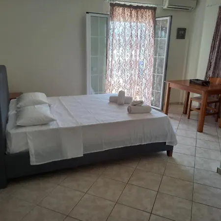 Rouchotas By Viktor 1rst Floor Appartement *